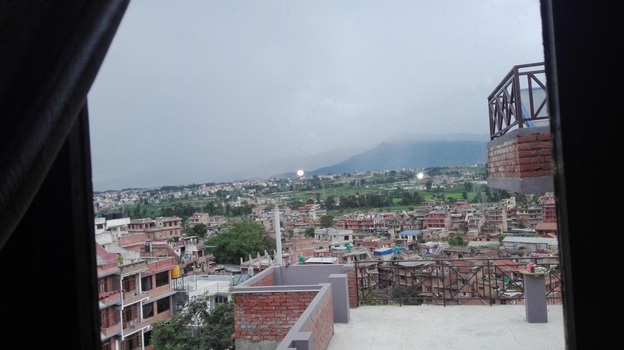 Cafe Beyond And Guest House Bhaktapur Exterior photo